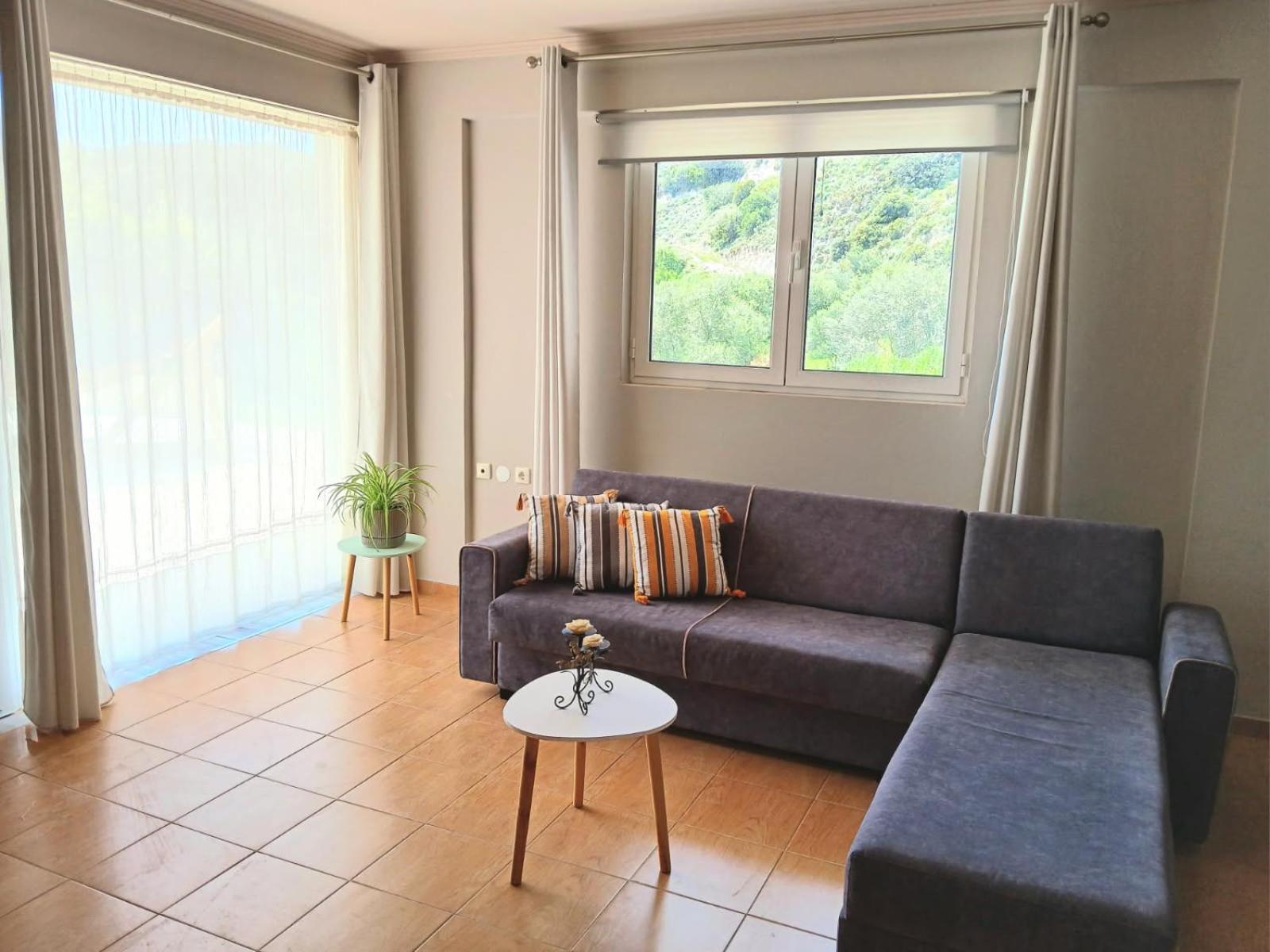 Eirini Apartment Kefalos  Bagian luar foto